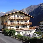 Haus Montjola Affittacamere Sölden