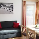 Haus Montjola Affittacamere 3*