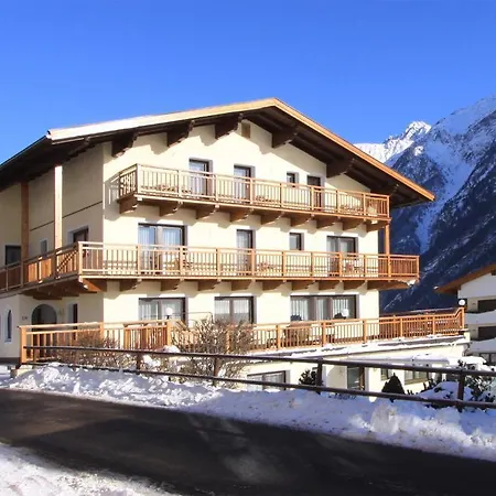 Guest house Haus Montjola Solden