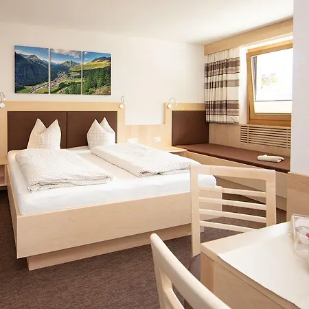 Konukevi Haus Montjola Sölden