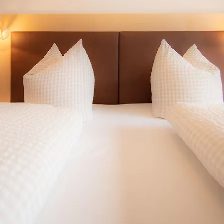 ゲストハウス Haus Montjola